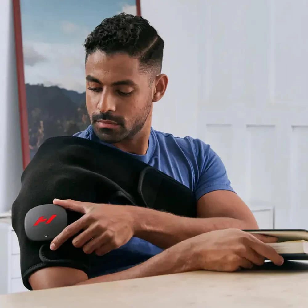 Hyperice Venom 2 Shoulder Brace - Image 5